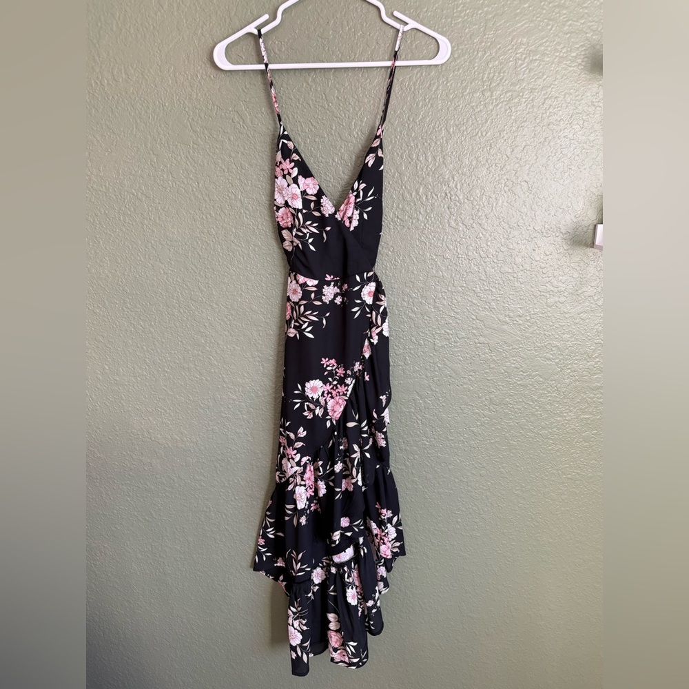 Lulu's Black and White High-Low Ruffled Sundress